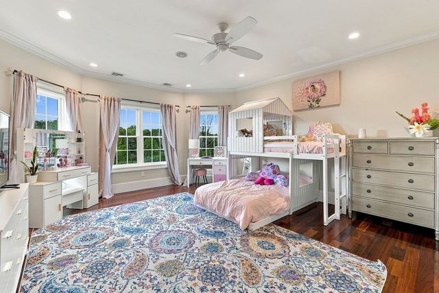 857 Main St, Dighton, MA 02715