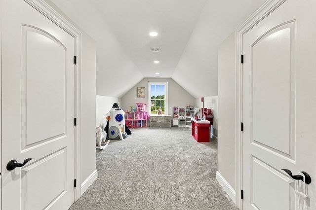 857 Main St, Dighton, MA 02715