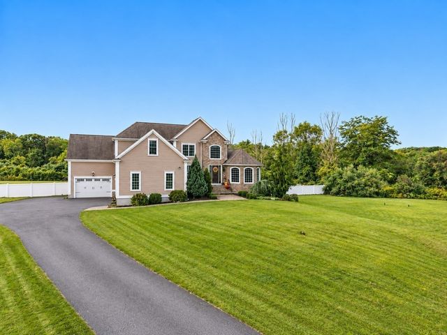 857 Main St, Dighton, MA 02715
