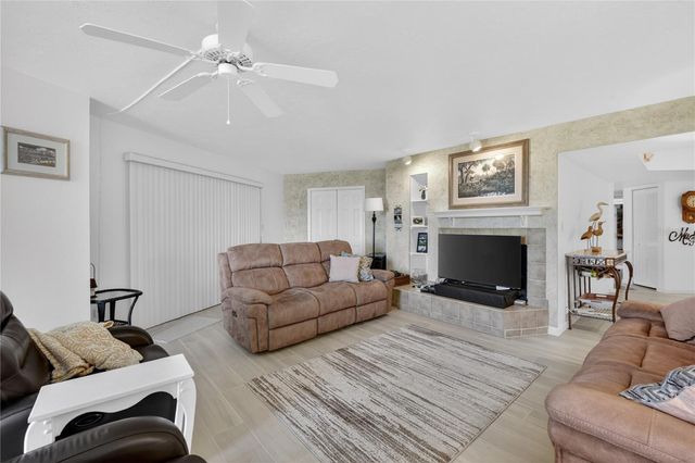 25188 MARION AVENUE E208, Punta Gorda, FL 33950