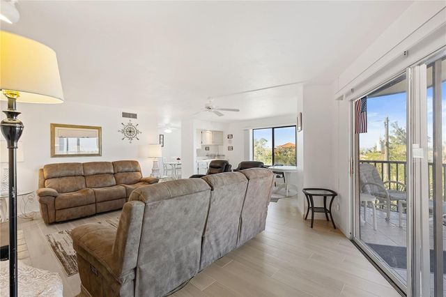 25188 MARION AVENUE E208, Punta Gorda, FL 33950