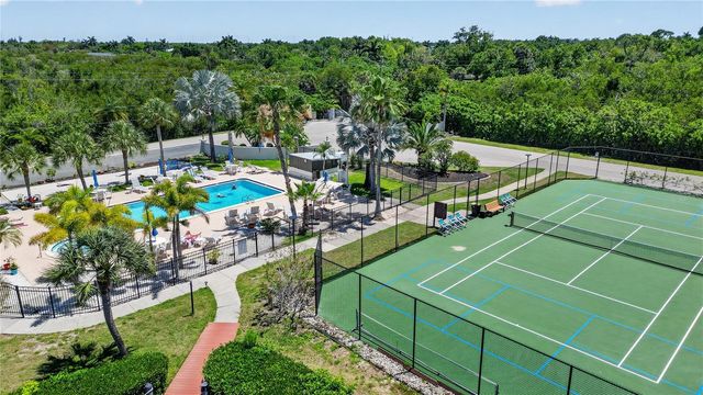 25188 MARION AVENUE E208, Punta Gorda, FL 33950