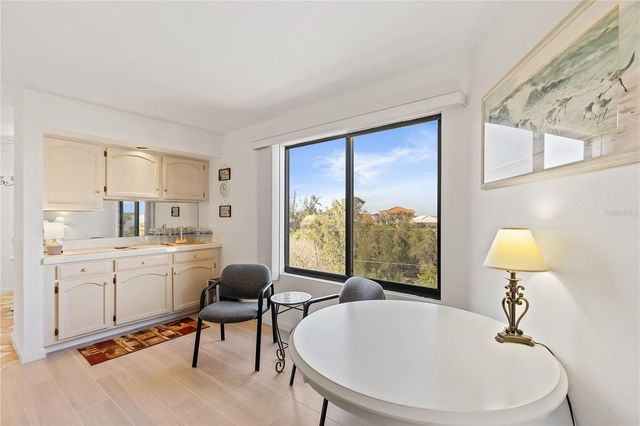 25188 MARION AVENUE E208, Punta Gorda, FL 33950