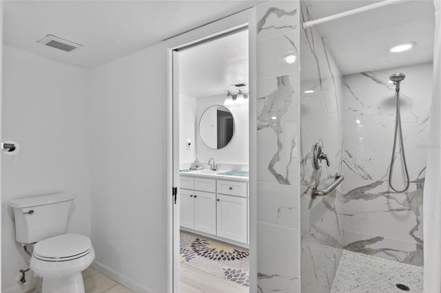 25188 MARION AVENUE E208, Punta Gorda, FL 33950