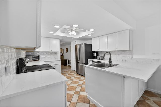 25188 MARION AVENUE E208, Punta Gorda, FL 33950