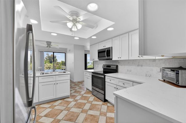 25188 MARION AVENUE E208, Punta Gorda, FL 33950