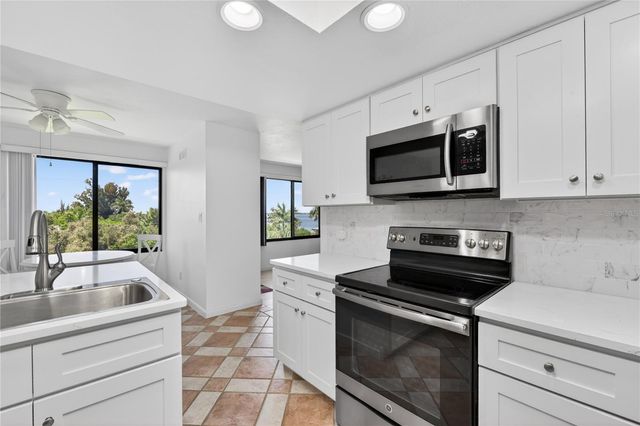 25188 MARION AVENUE E208, Punta Gorda, FL 33950