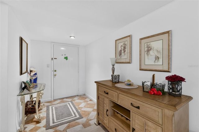 25188 MARION AVENUE E208, Punta Gorda, FL 33950