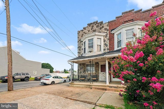 229 UPLAND AVE, Reading, PA 19611