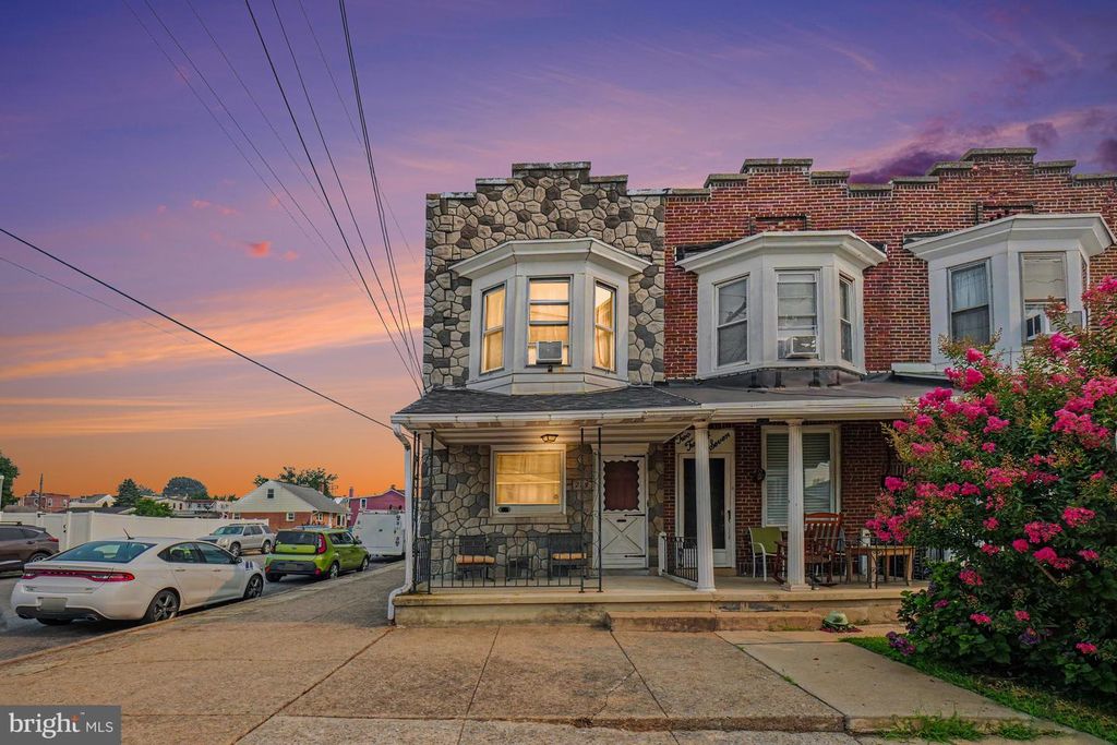 229 UPLAND AVE, Reading, PA 19611