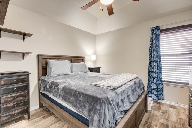 6113 Choctaw Dr, Corpus Christi, TX 78415