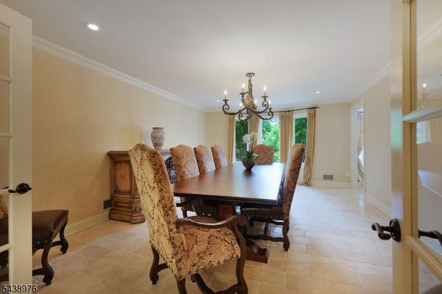 2 Estelle Pl, Cranford Twp., NJ 07016