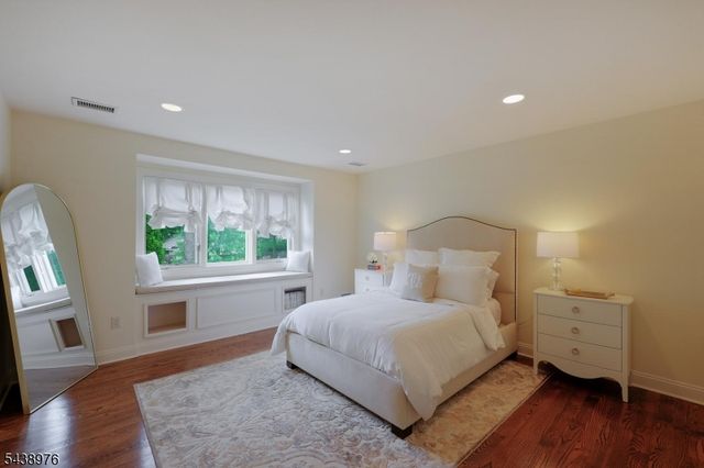 2 Estelle Pl, Cranford Twp., NJ 07016