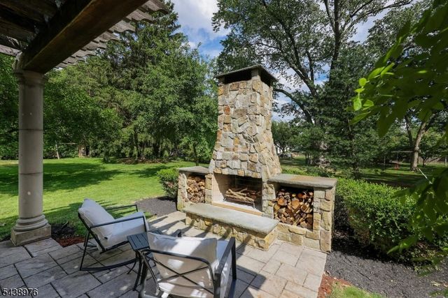 2 Estelle Pl, Cranford Twp., NJ 07016