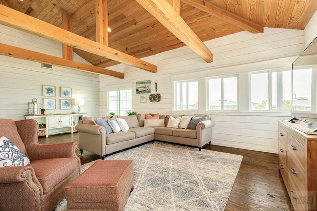 202 Schooner, Freeport, TX 77541