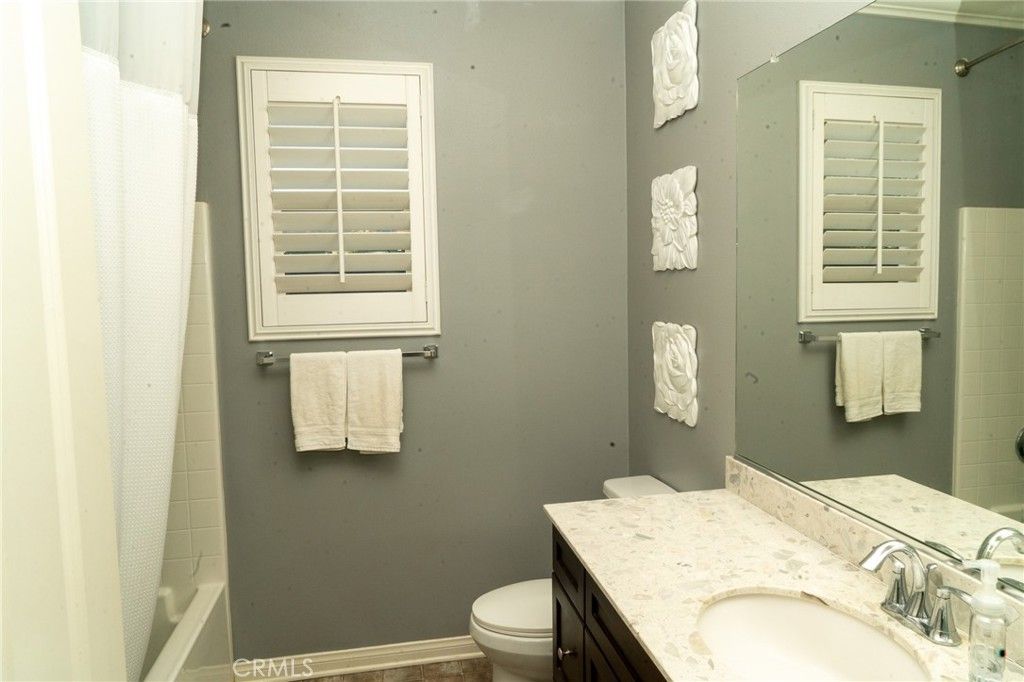 Image 10 of property listing at 5352 Parma, Fontana, CA 92336