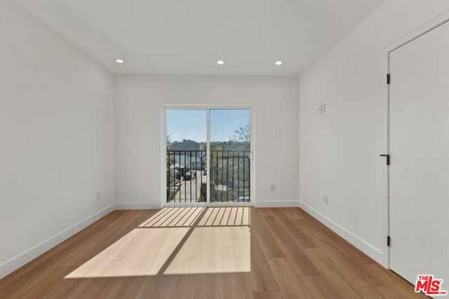 14165 Erwin Street, Van Nuys, CA 91401