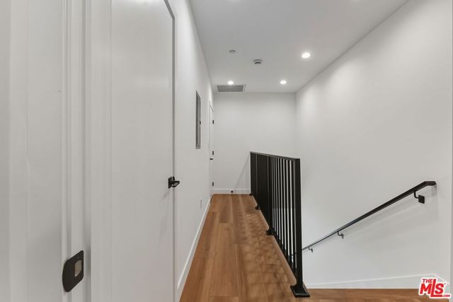 14165 Erwin Street, Van Nuys, CA 91401