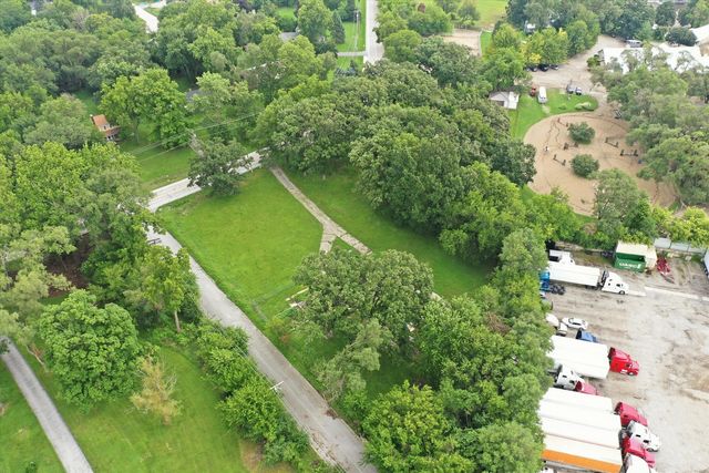 10155 5th Ave Cut Off Avenue, Countryside, IL 60525