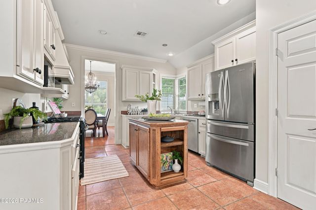 202 Doyle Drive, Lafayette, LA 70508