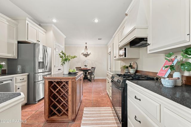 202 Doyle Drive, Lafayette, LA 70508