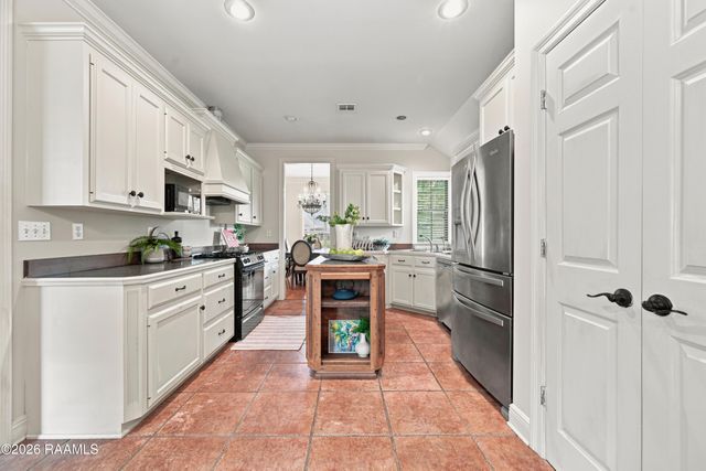 202 Doyle Drive, Lafayette, LA 70508