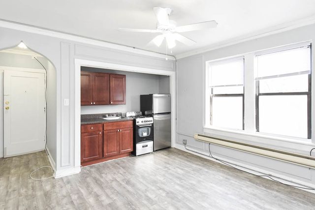 4735 N Beacon Street 407, Chicago, IL 60640