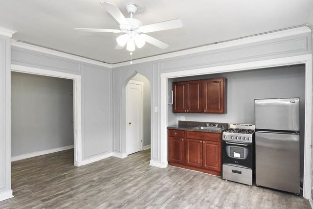 4735 N Beacon Street 407, Chicago, IL 60640