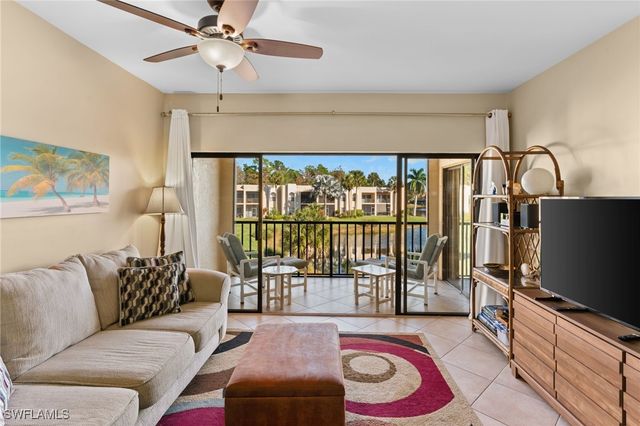 3324 Olympic DR 322, Naples, FL 34105