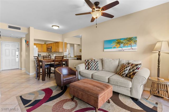 3324 Olympic DR 322, Naples, FL 34105