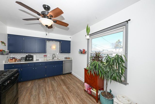 4922 W Norwich COURT, Milwaukee, WI 53220