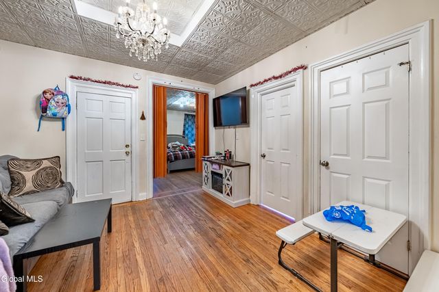 259 3rd Street, Troy, NY 12180