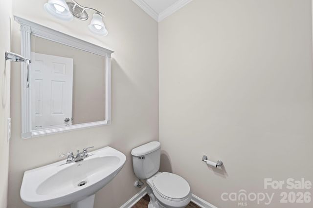 917 Standen Place Court, Pineville, NC 28134