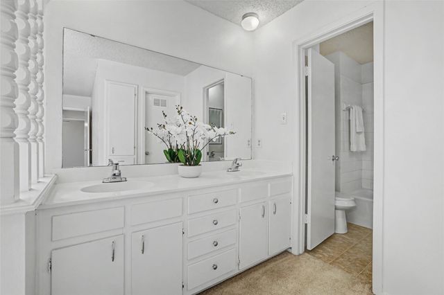 504 Ridgecrest RD, Georgetown, TX 78628