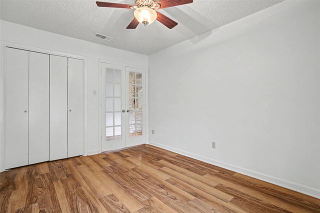 504 Ridgecrest RD, Georgetown, TX 78628