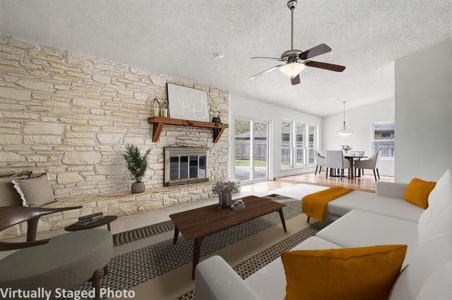 504 Ridgecrest RD, Georgetown, TX 78628