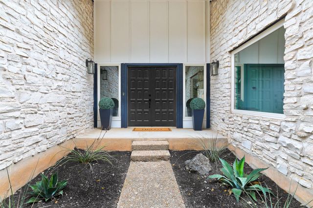 504 Ridgecrest RD, Georgetown, TX 78628