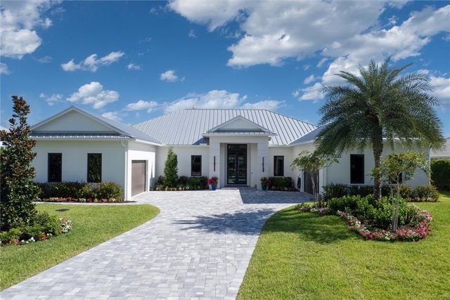 1806 Mooringline Drive, Vero Beach, FL 32963