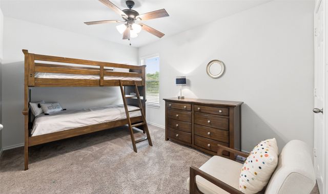 400 Sandhurst Drive, Fort Worth, TX 76036