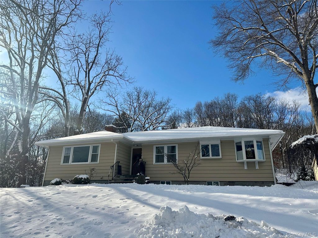 11 Talmadge Court 1, Monroe, NY 10950