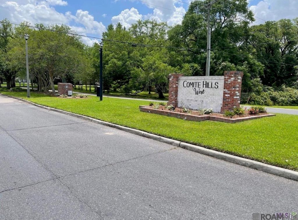 10911 Suncrest Ave, Baton Rouge, LA 70818