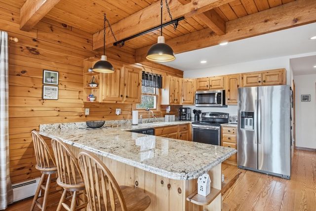139 Ledgeview Shore Dr, Alexandria, NH 03222