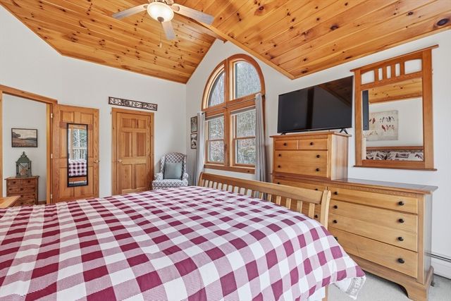 139 Ledgeview Shore Dr, Alexandria, NH 03222