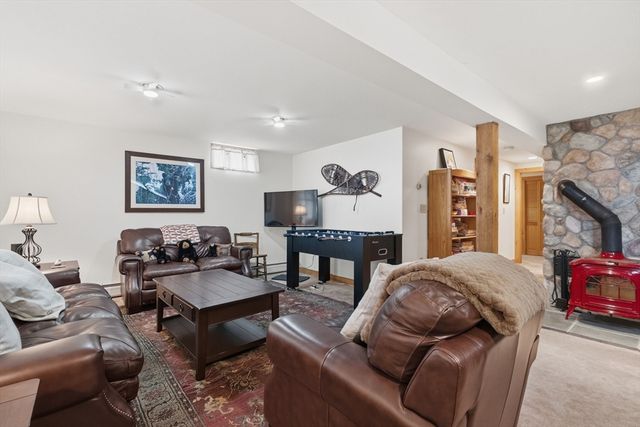 139 Ledgeview Shore Dr, Alexandria, NH 03222