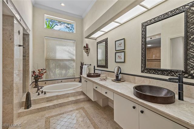 24991 Goldcrest DR, Bonita Springs, FL 34134