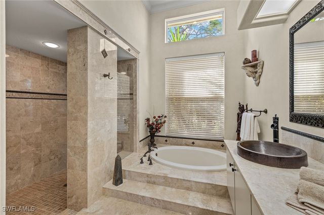 24991 Goldcrest DR, Bonita Springs, FL 34134