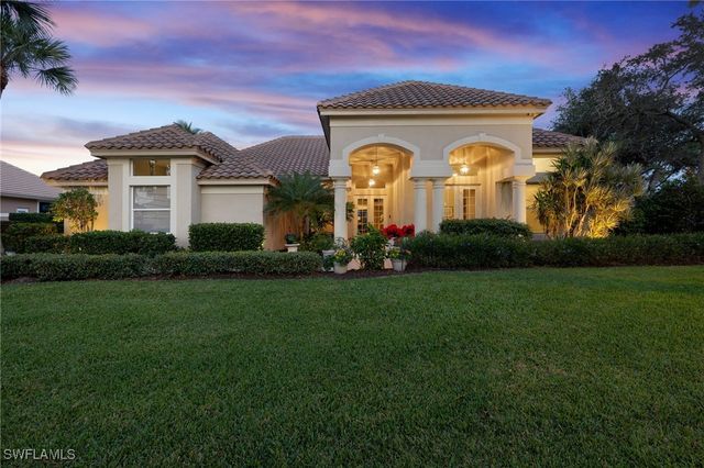 24991 Goldcrest DR, Bonita Springs, FL 34134