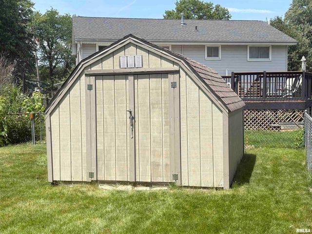 7715 W Redwing Drive, Peoria, IL 61604