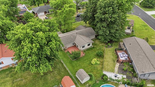 7715 W Redwing Drive, Peoria, IL 61604