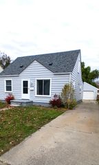 19021 Hazelwood Street, Roseville, MI 48066